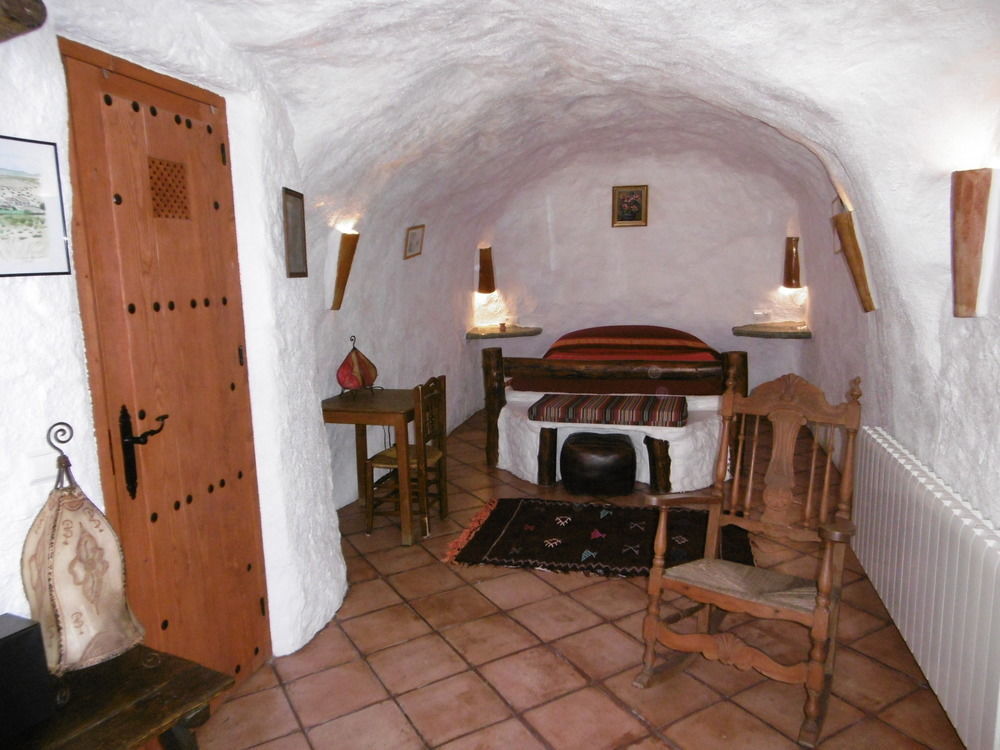 Affittacamere Cuevas Andalucia Baza Esterno foto